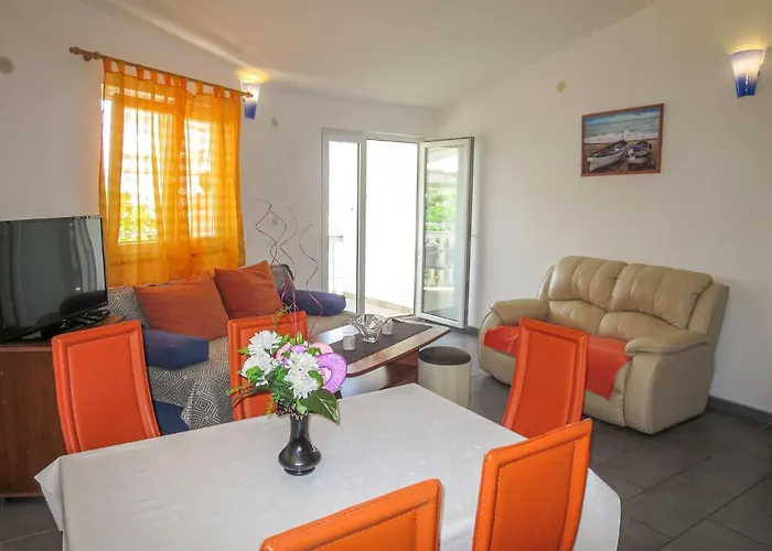 Apartment Ivanka - Srd320 By Interhome
